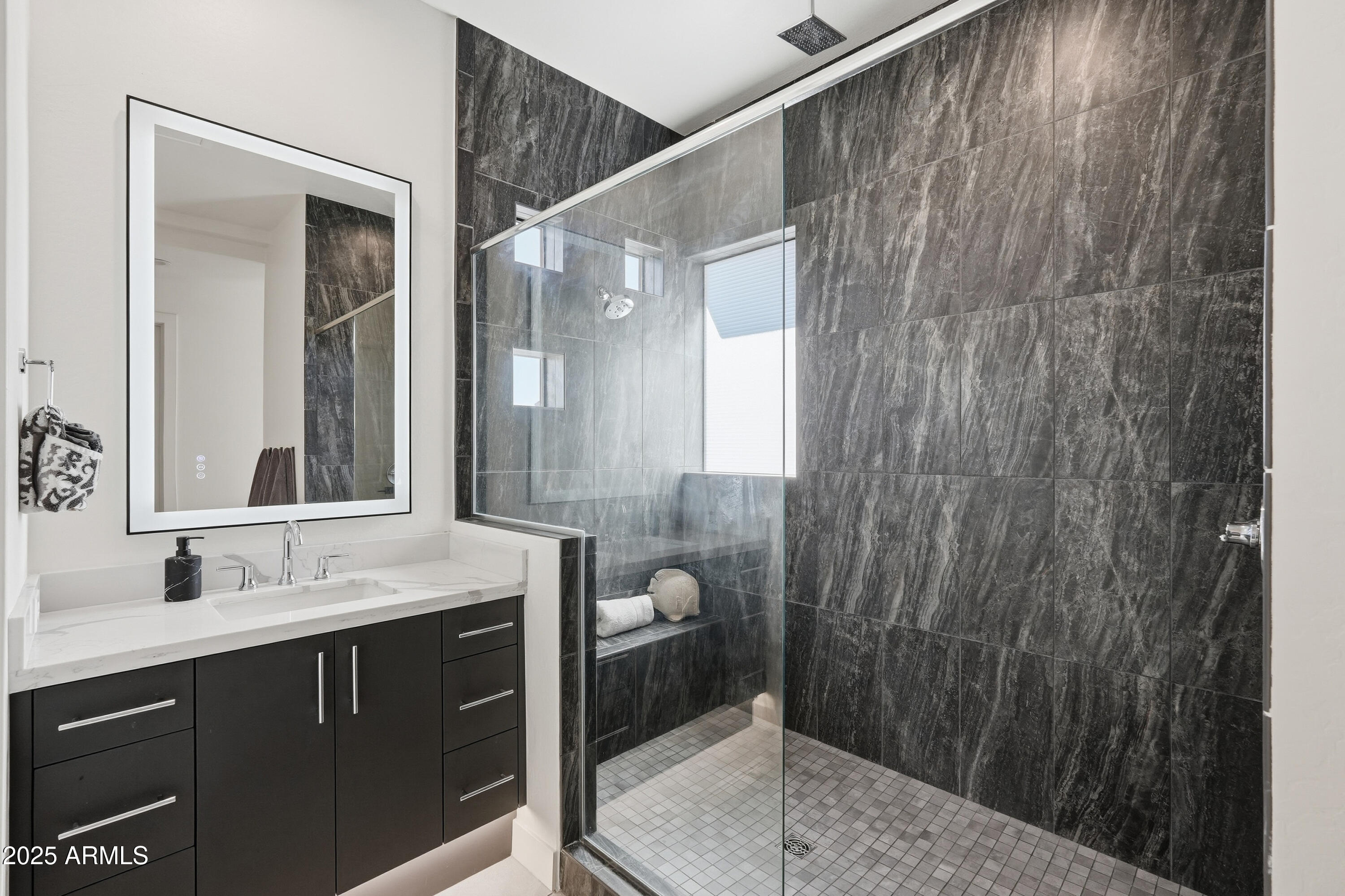 Carefree, Arizona, 85377, United States, 3 Bedrooms Bedrooms, ,3 BathroomsBathrooms,Residential,For Sale,1989596