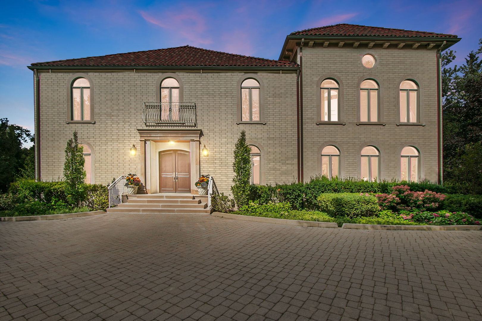 Winnetka, Illinois, 60093, United States, 6 Bedrooms Bedrooms, ,8 BathroomsBathrooms,Residential,For Sale,1991564