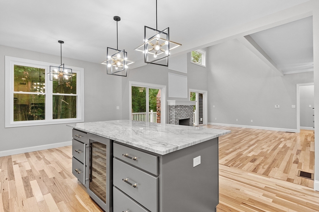 Westminster, Massachusetts, 01473, United States, 4 Bedrooms Bedrooms, ,4 BathroomsBathrooms,Residential,For Sale,1828170