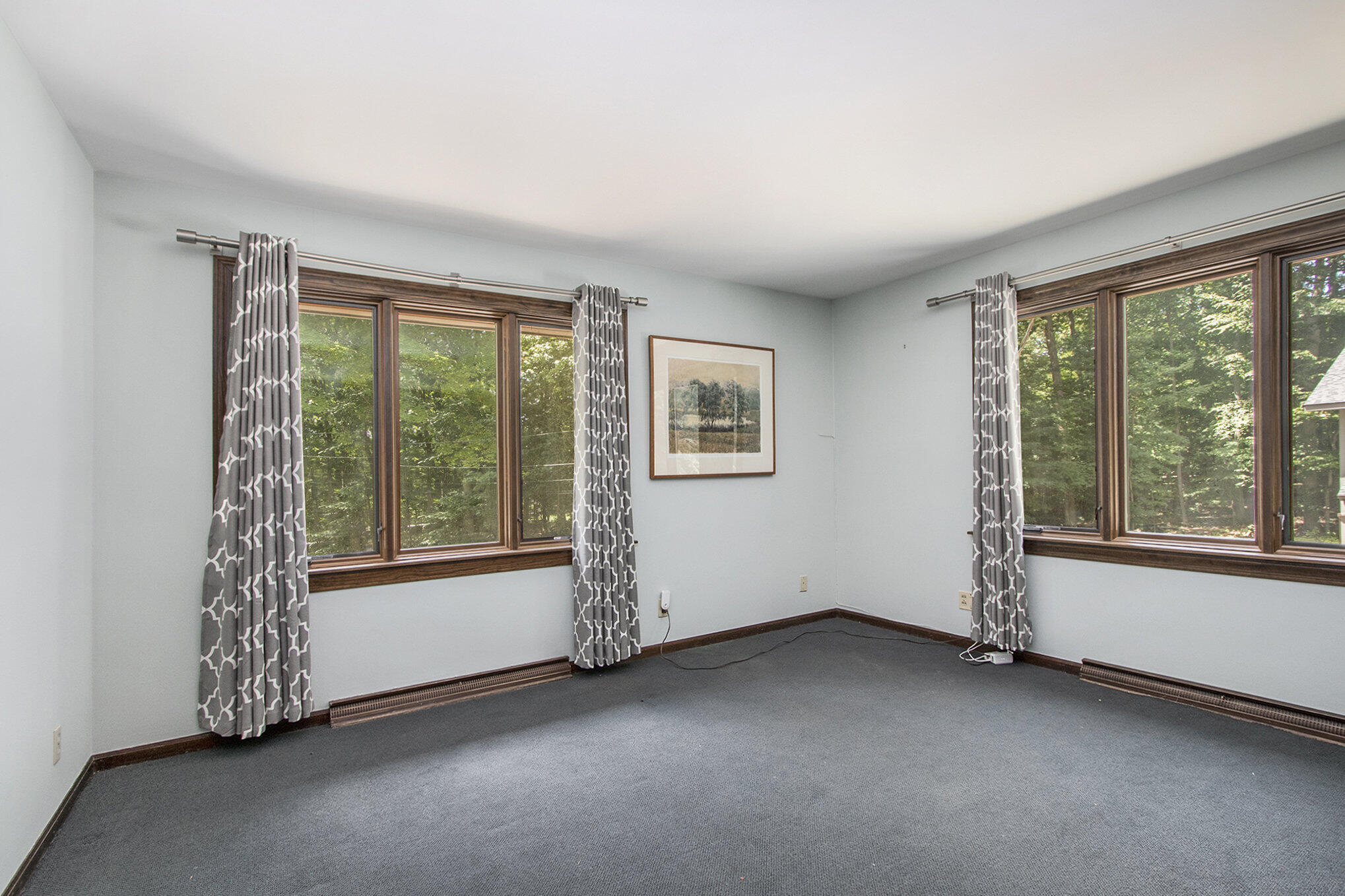La Porte, Indiana, 46350, United States, 4 Bedrooms Bedrooms, ,4 BathroomsBathrooms,Residential,For Sale,1904805