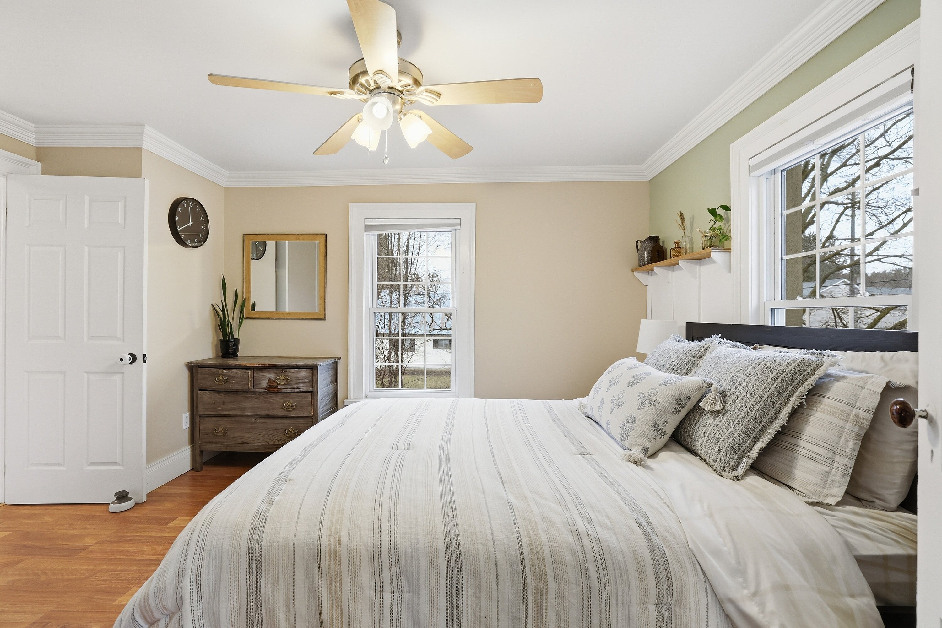  Prestigous 1/4 Acre Town Lot - 物件實景