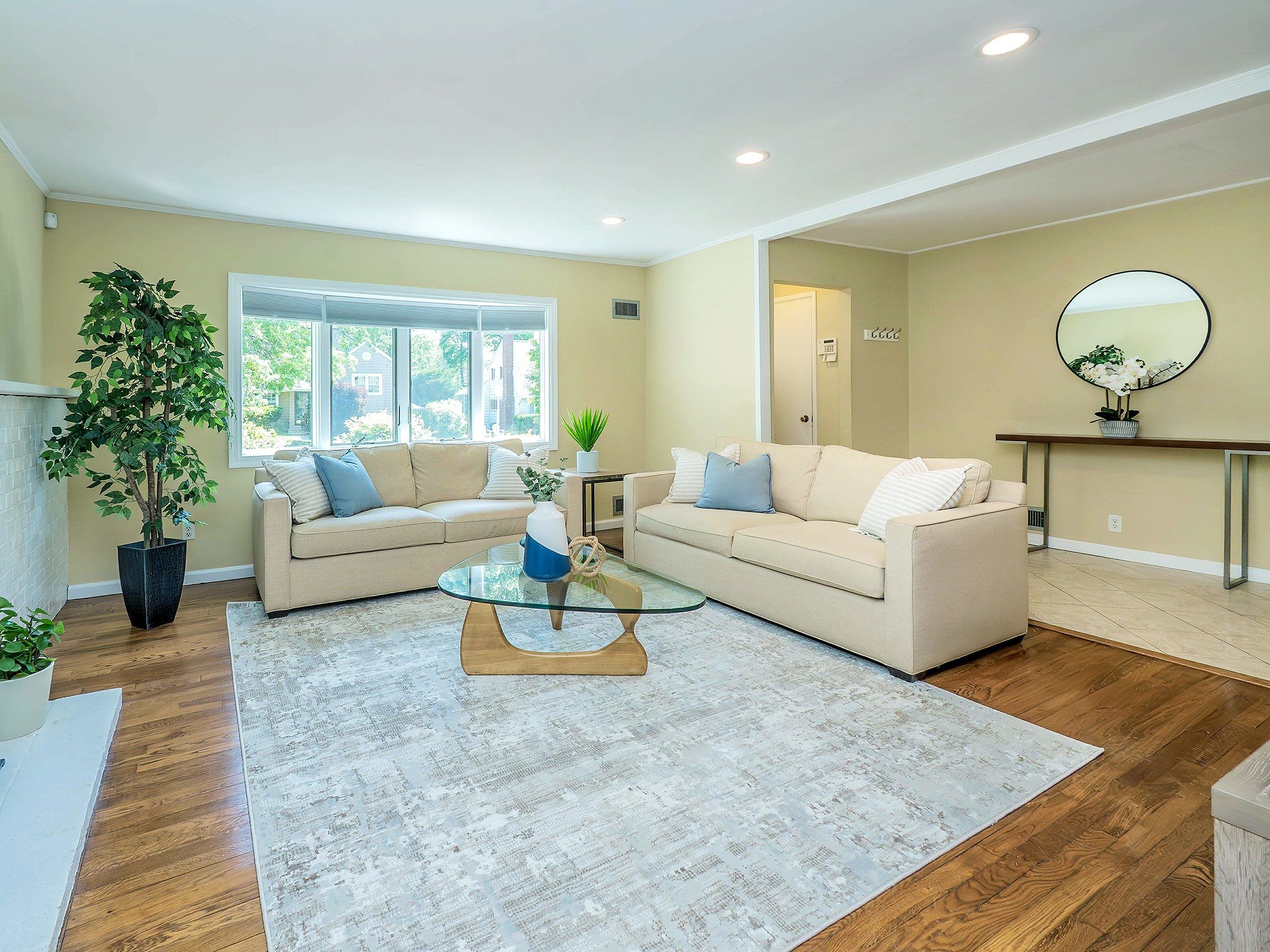  22 Andover Road, Port Washington, NY, 11050 - 物件實景
