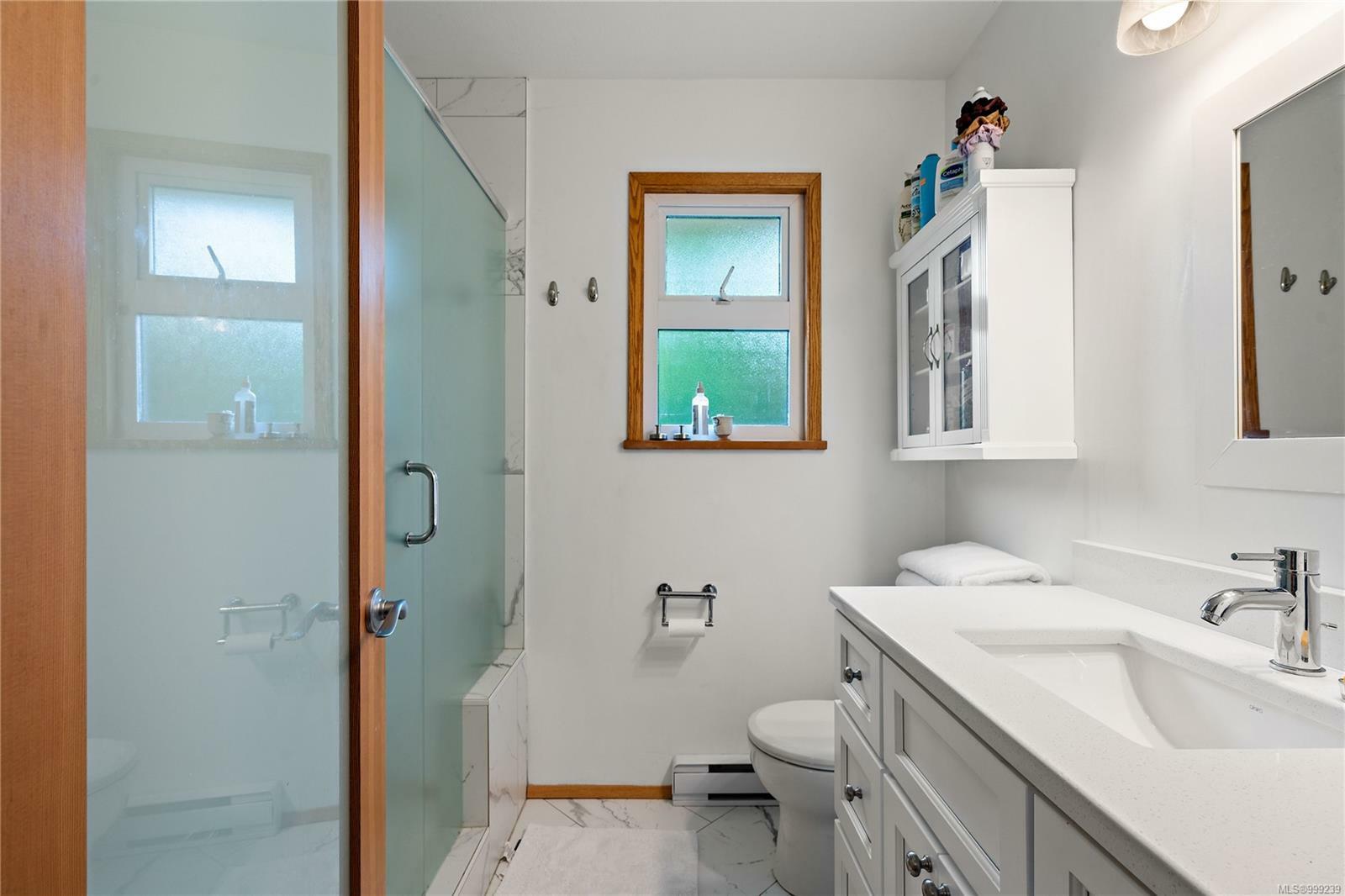 NANAIMO, British Columbia, V9V 1E9, CA, 3 Bedrooms Bedrooms, ,Residential,For Sale,1874678