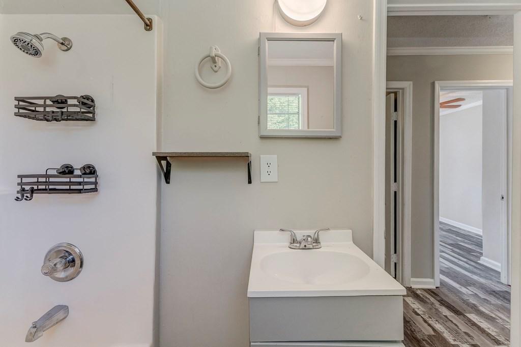 DALTON, Georgia, 30721, United States, 16 Bedrooms Bedrooms, ,12 BathroomsBathrooms,Residential,For Sale,1949791