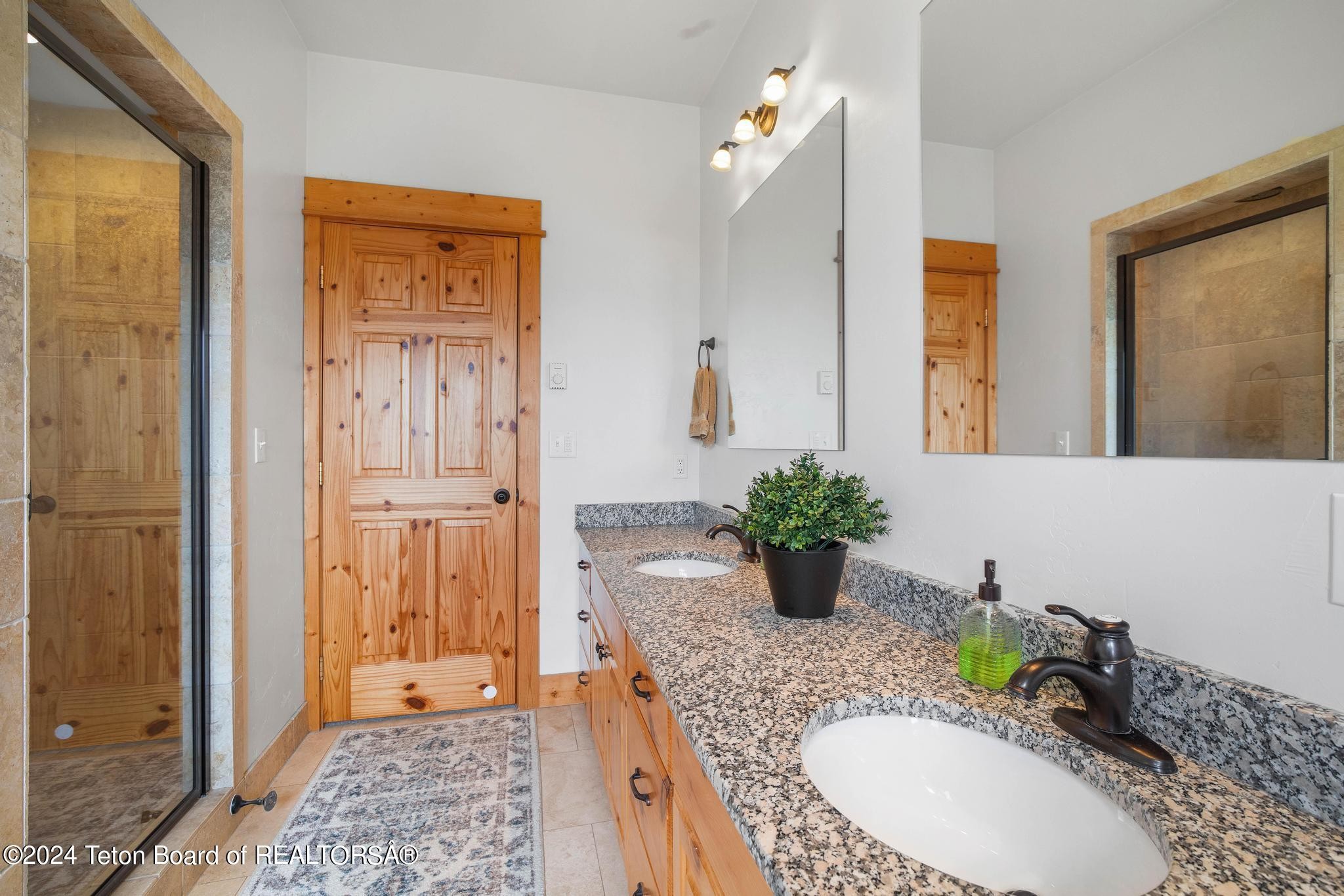 Star Valley Ranch, Wyoming, 83127, United States, 3 Bedrooms Bedrooms, ,2 BathroomsBathrooms,Residential,For Sale,1921002