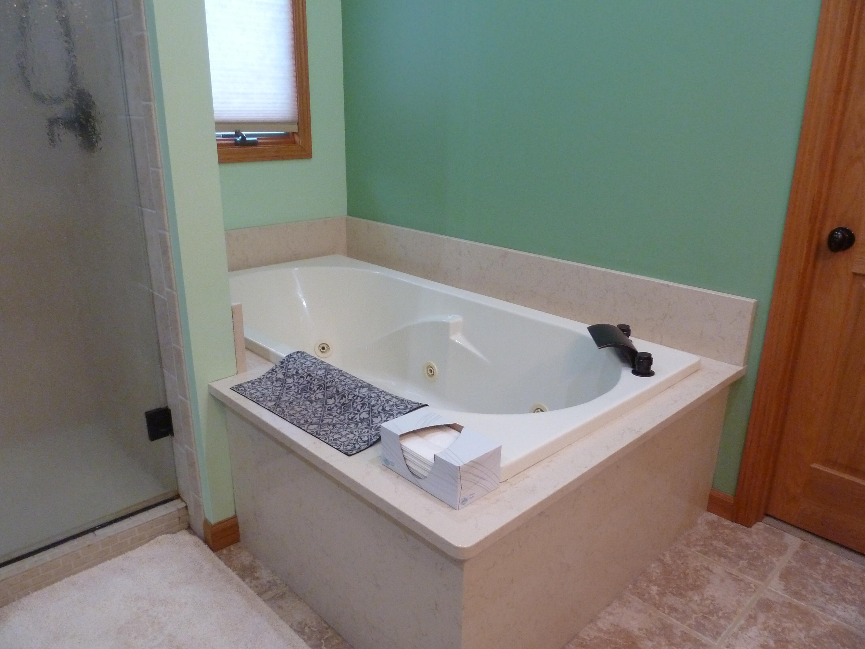 Camden, Michigan, 49232, United States, 5 Bedrooms Bedrooms, ,3 BathroomsBathrooms,Residential,For Sale,1887942