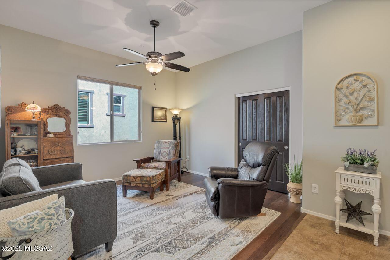 Marana, Arizona, 85658, United States, 3 Bedrooms Bedrooms, ,3 BathroomsBathrooms,Residential,For Sale,1947044