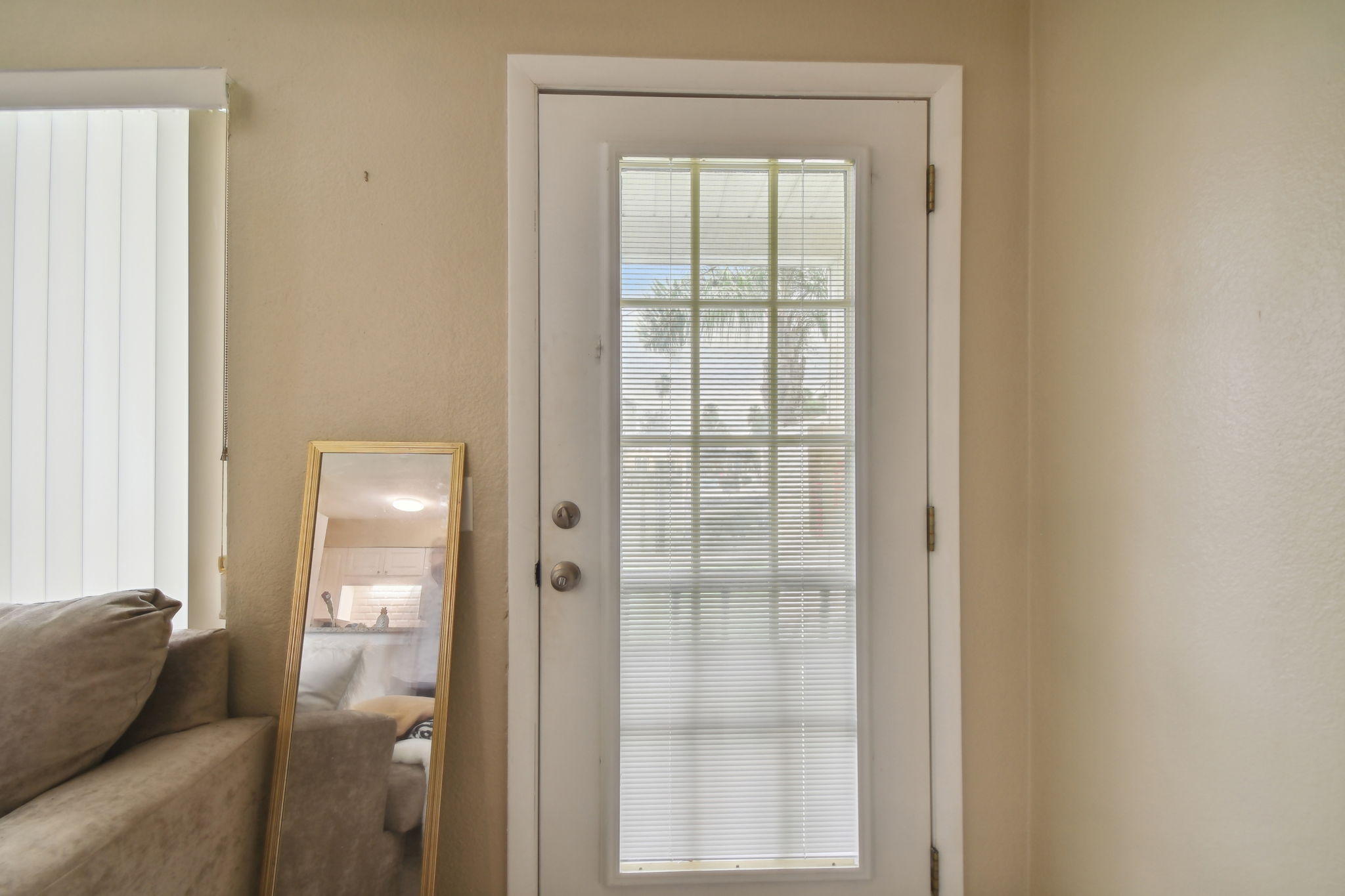 515 129th Ave E, Madeira Beach, Florida, 33708, United States, 4 Bedrooms Bedrooms, ,4 BathroomsBathrooms,Residential,For Sale,515 129th Ave E,1413375