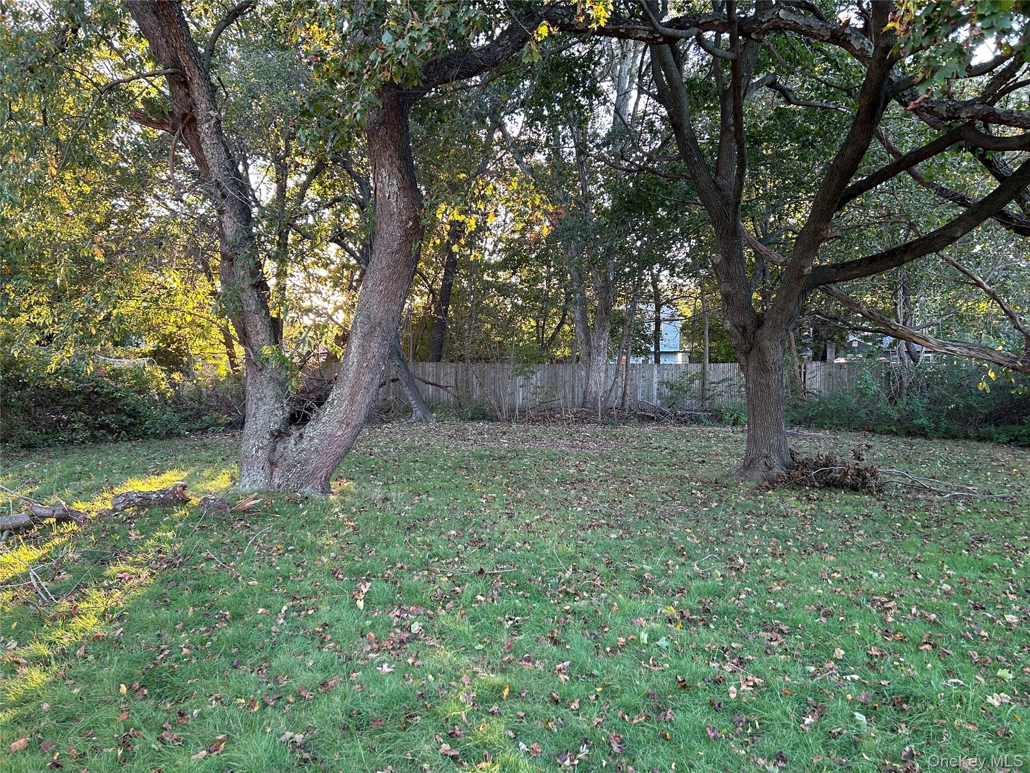  1056 Bay Shore Avenue, Bay Shore, NY, 11706 - 物件實景