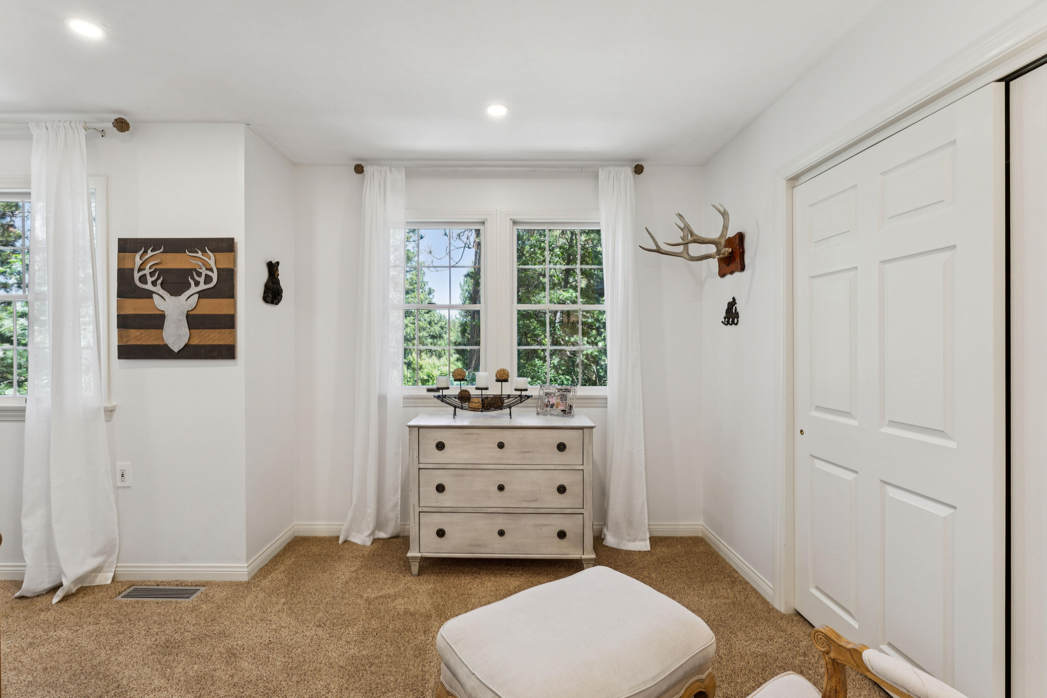  304 Lake Knoll Drive, Lake Arrowhead, CA 92352 - 物件實景