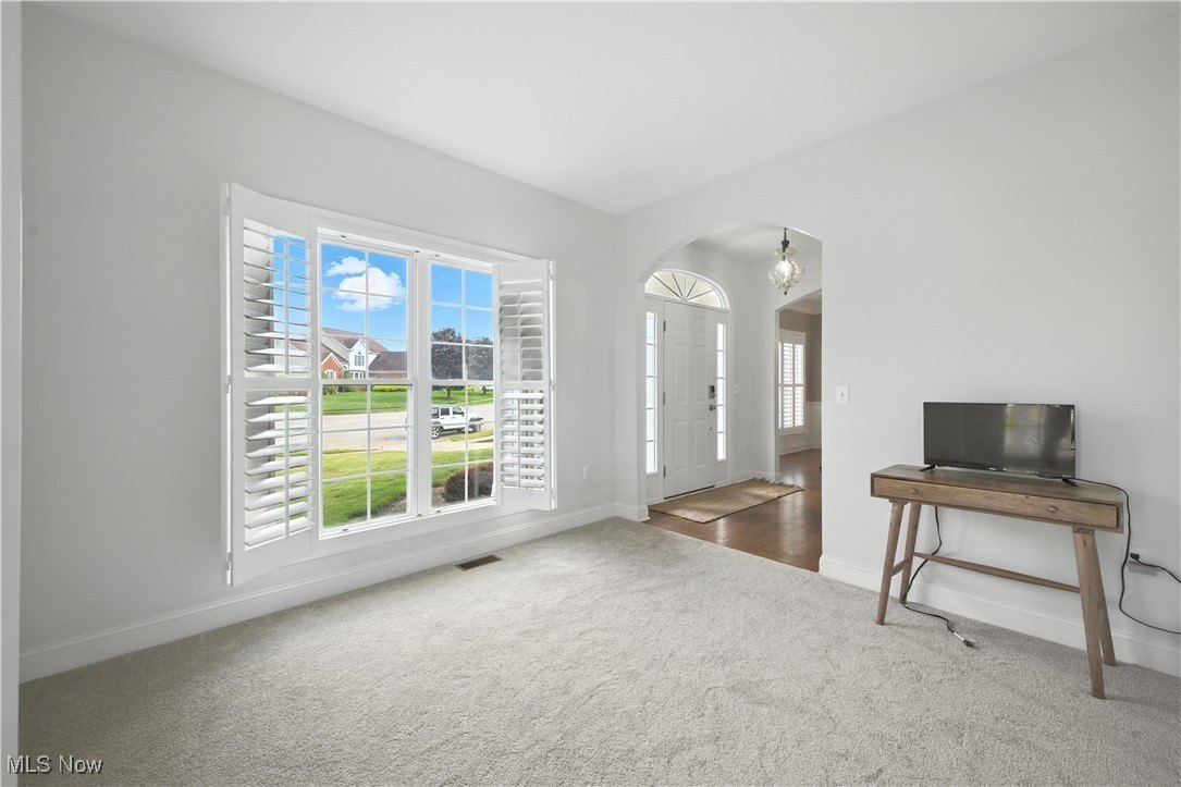 Columbiana, Ohio, 44408, United States, 4 Bedrooms Bedrooms, ,4 BathroomsBathrooms,Residential,For Sale,1977741