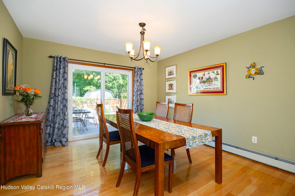 Saugerties, New York, 12477, United States, 3 Bedrooms Bedrooms, ,3 BathroomsBathrooms,Residential,For Sale,1974186