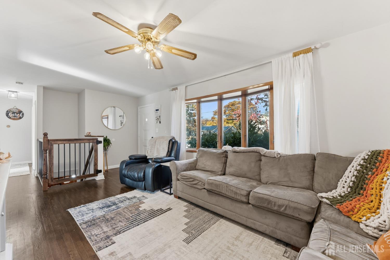 Piscataway, New Jersey, 08854, United States, 3 Bedrooms Bedrooms, ,2 BathroomsBathrooms,Residential,For Sale,1989136