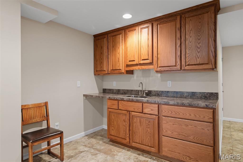 Chesterfield, Missouri, 63017, United States, ,Residential,For Sale,1941013