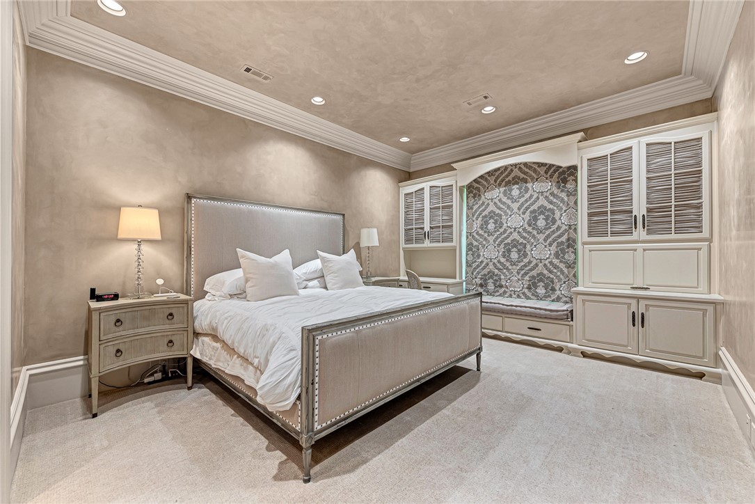 Rogers, Arkansas, 72758, United States, 3 Bedrooms Bedrooms, ,5 BathroomsBathrooms,Residential,For Sale,1857707