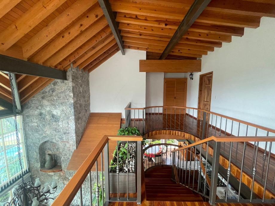 Ixtapan de la Sal, Estado de méxico, 51900, Mexico, 5 Bedrooms Bedrooms, ,5 BathroomsBathrooms,Residential,For Sale,1441370