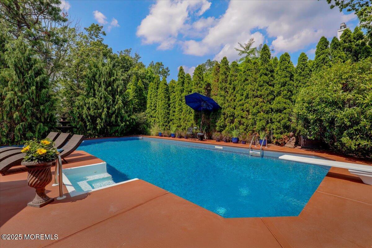 Howell, New Jersey, 07731, United States, 4 Bedrooms Bedrooms, ,3 BathroomsBathrooms,Residential,For Sale,1902992