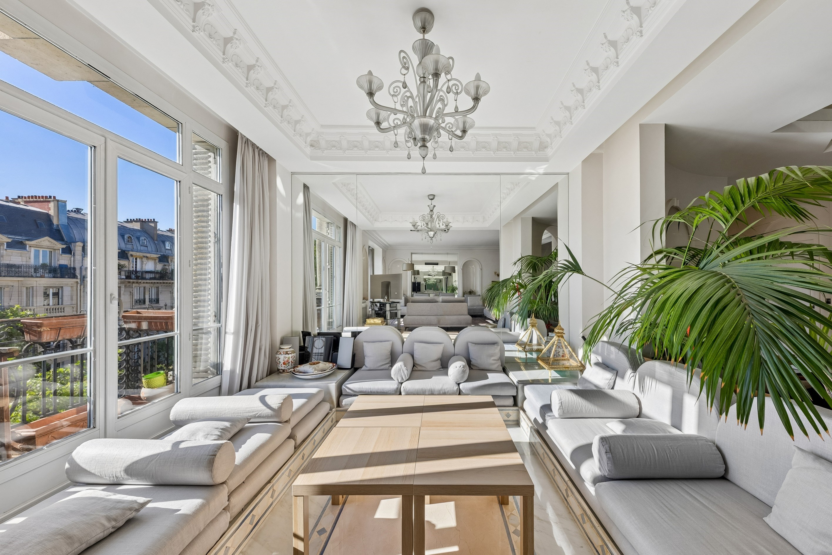  Luxury 350 sqm Apartment / High Floor - 物件實景