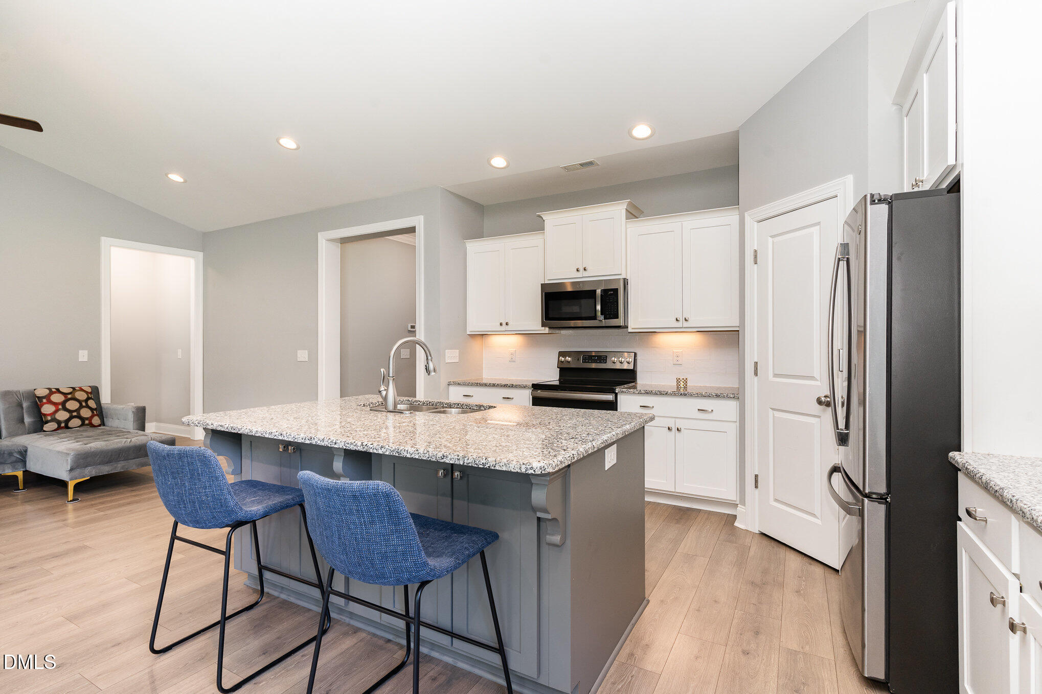 Fuquay Varina, North Carolina, 27526, United States, 4 Bedrooms Bedrooms, ,3 BathroomsBathrooms,Residential,For Sale,1987418