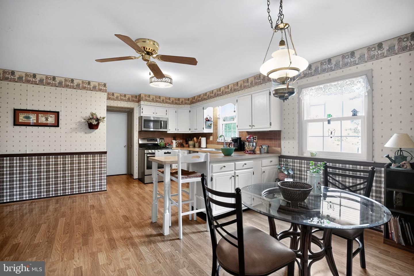 Oreland, Pennsylvania, 19075, United States, 4 Bedrooms Bedrooms, ,3 BathroomsBathrooms,Residential,For Sale,1939666