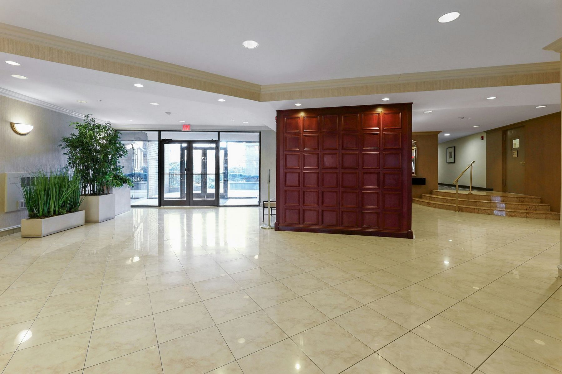  2200 North Central Road, Fort Lee, NJ 07024 - 物件實景