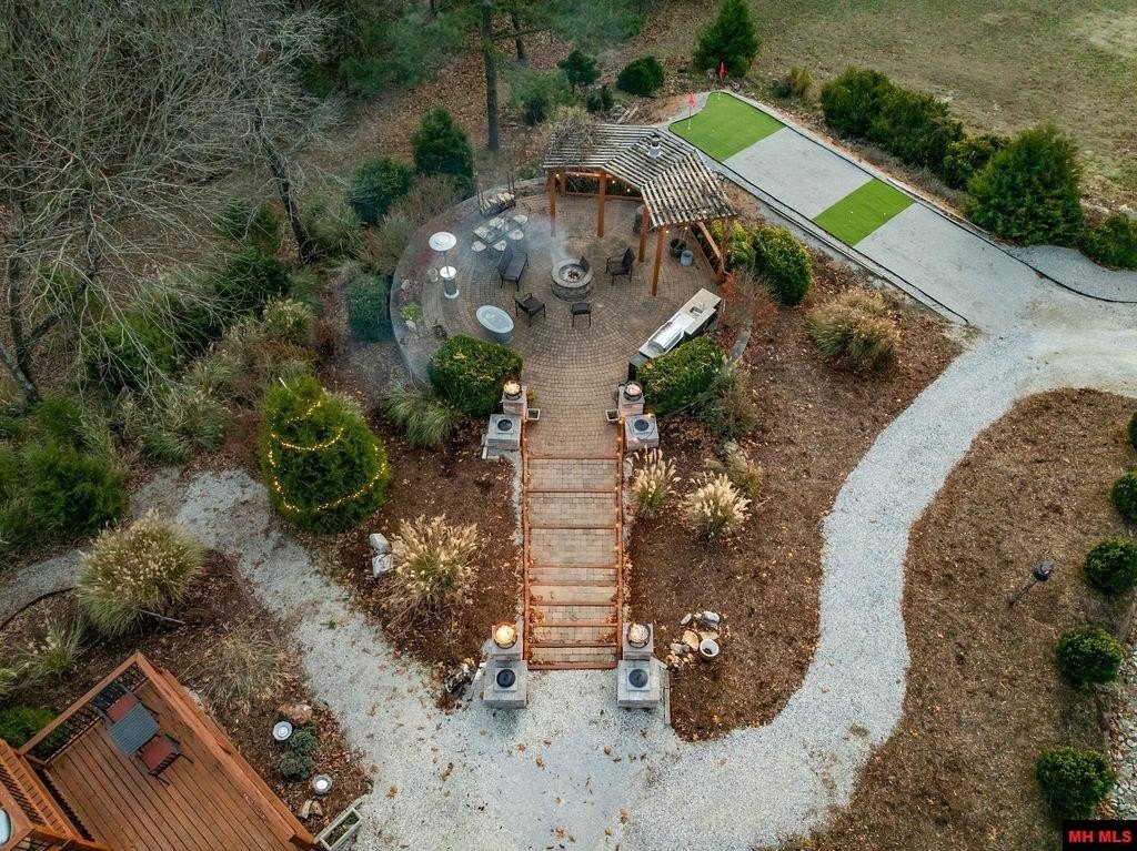 Jordan, Arkansas, 72519, United States, 4 Bedrooms Bedrooms, ,4 BathroomsBathrooms,Residential,For Sale,2005466