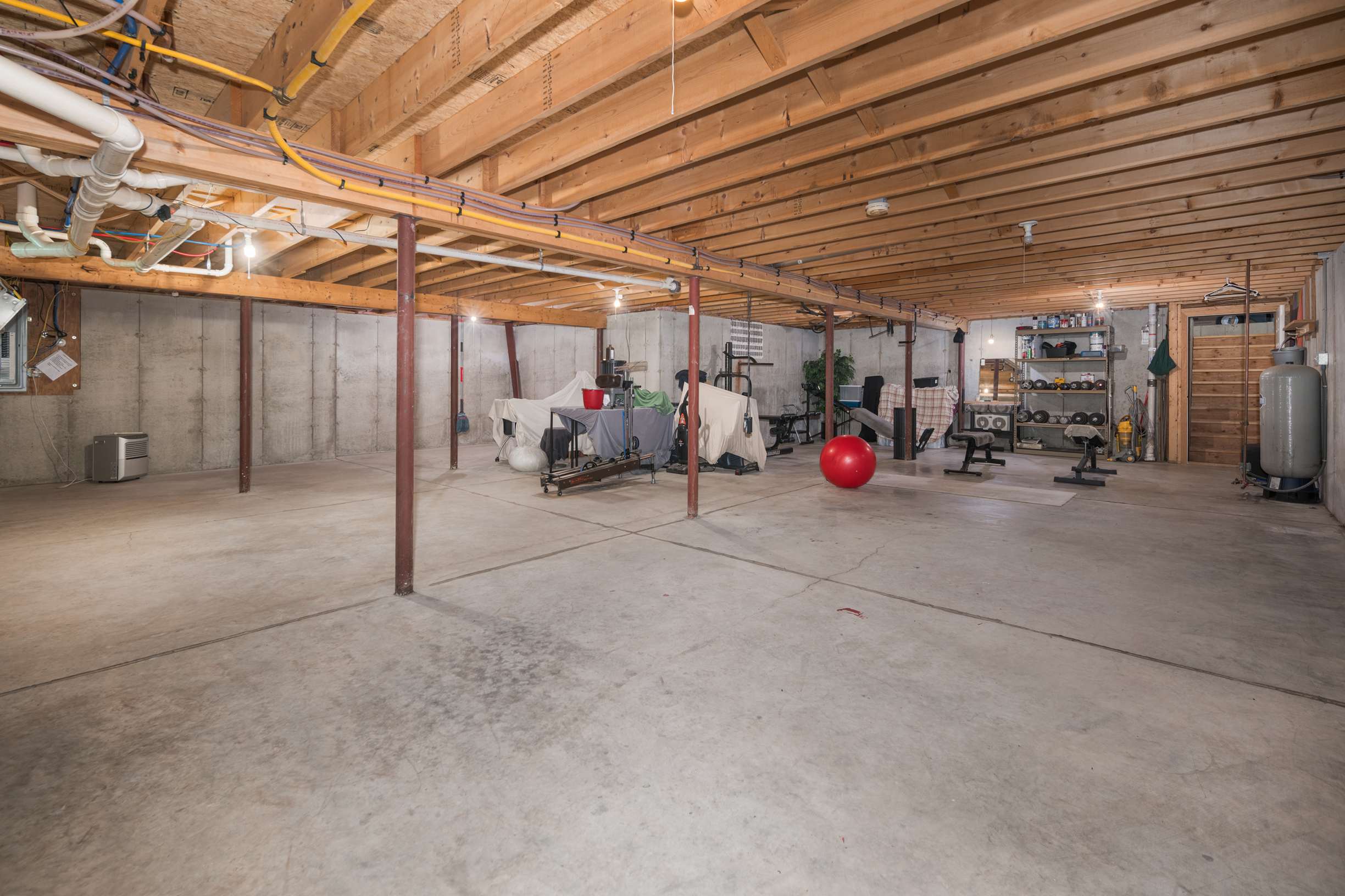  Contemporary Single Level Home on 2+ Acres in Cape Neddick - 物件實景
