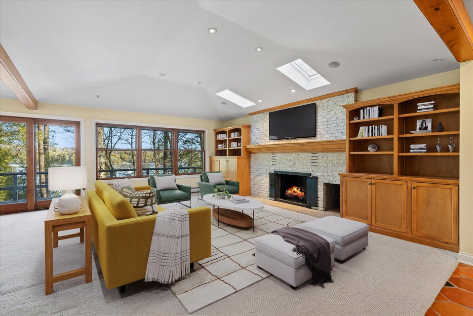 Rhine, Wisconsin, 53020, United States, 3 Bedrooms Bedrooms, ,4 BathroomsBathrooms,Residential,For Sale,1982629