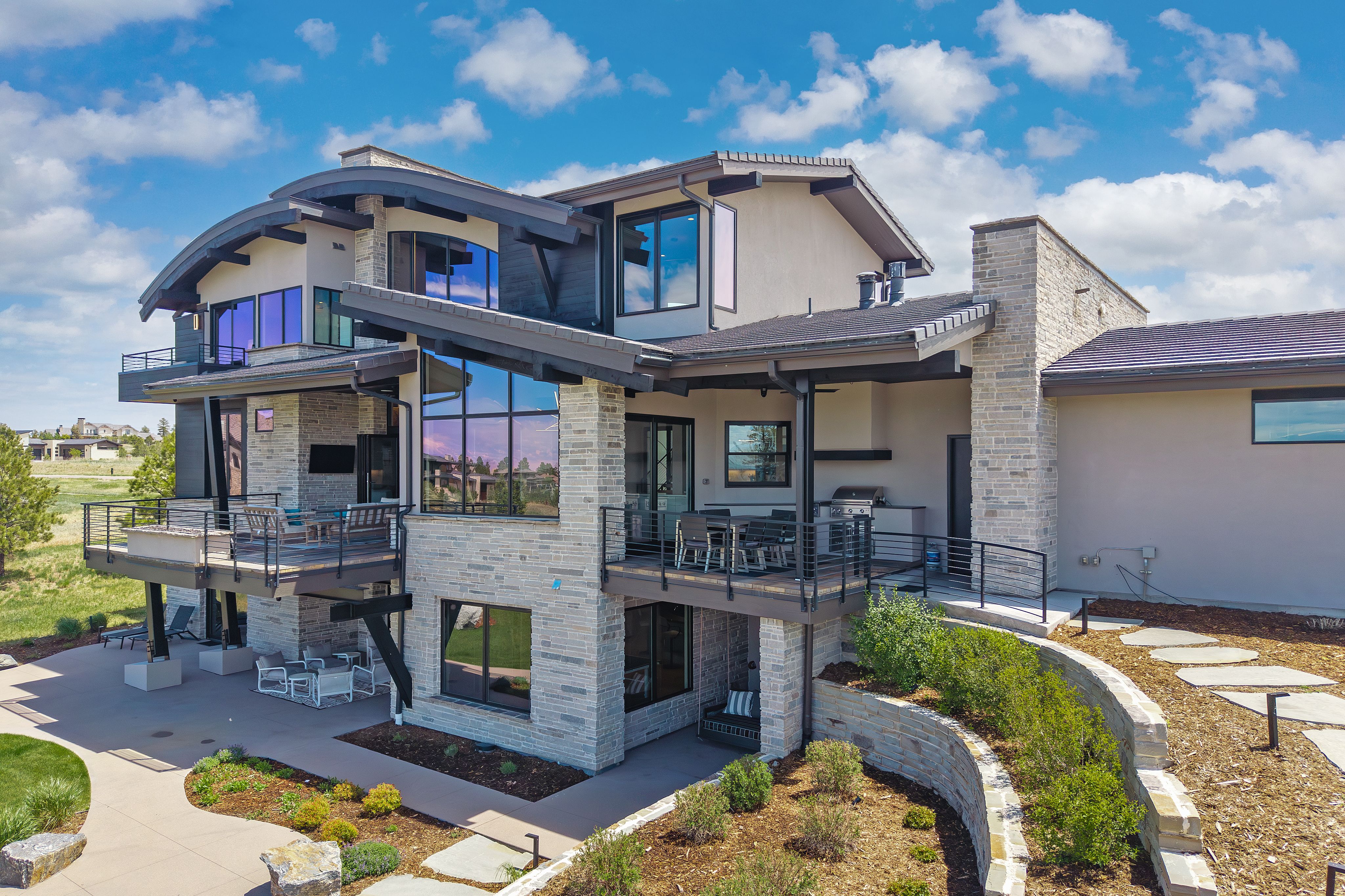  5 Bedroom  7 Bathroom Residence in 3+ Acres With Unobstructed Mountain Views - 物件實景