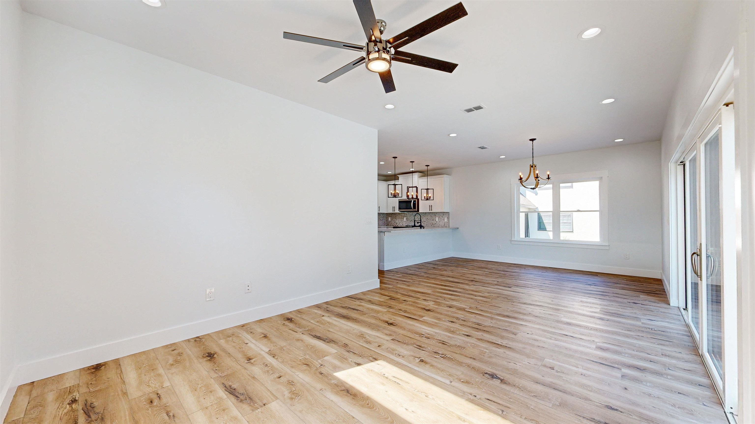 24 E Park Ave, St Augustine, Florida, 32084, United States, 4 Bedrooms Bedrooms, ,3 BathroomsBathrooms,Residential,For Sale,24 E Park Ave,1635608