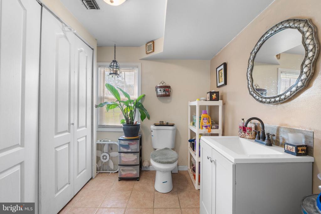 Woodbine, Maryland, 21797, United States, 4 Bedrooms Bedrooms, ,3 BathroomsBathrooms,Residential,For Sale,1921948