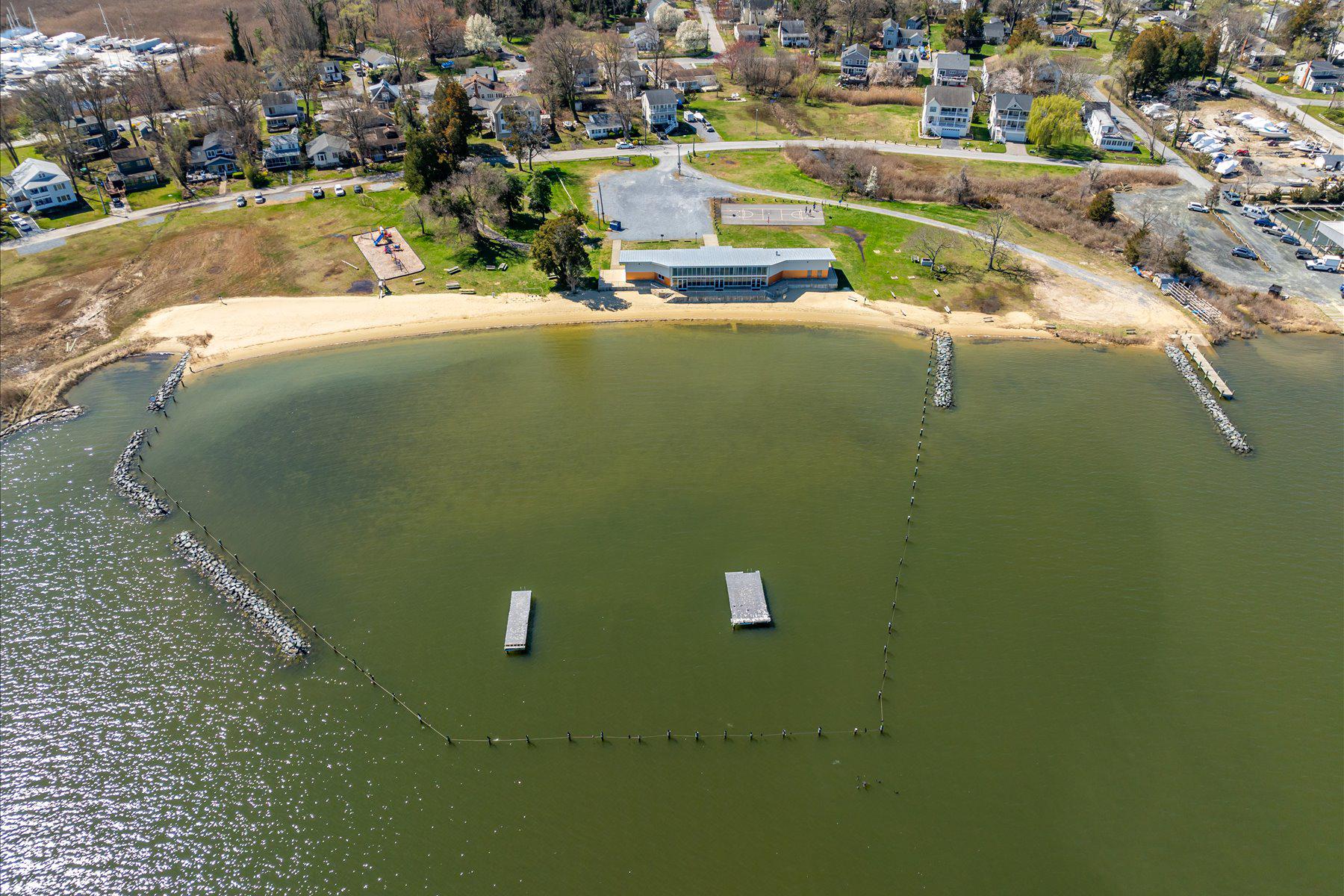  851 Selby Boulevard, Edgewater, MD, 21037 - 物件實景