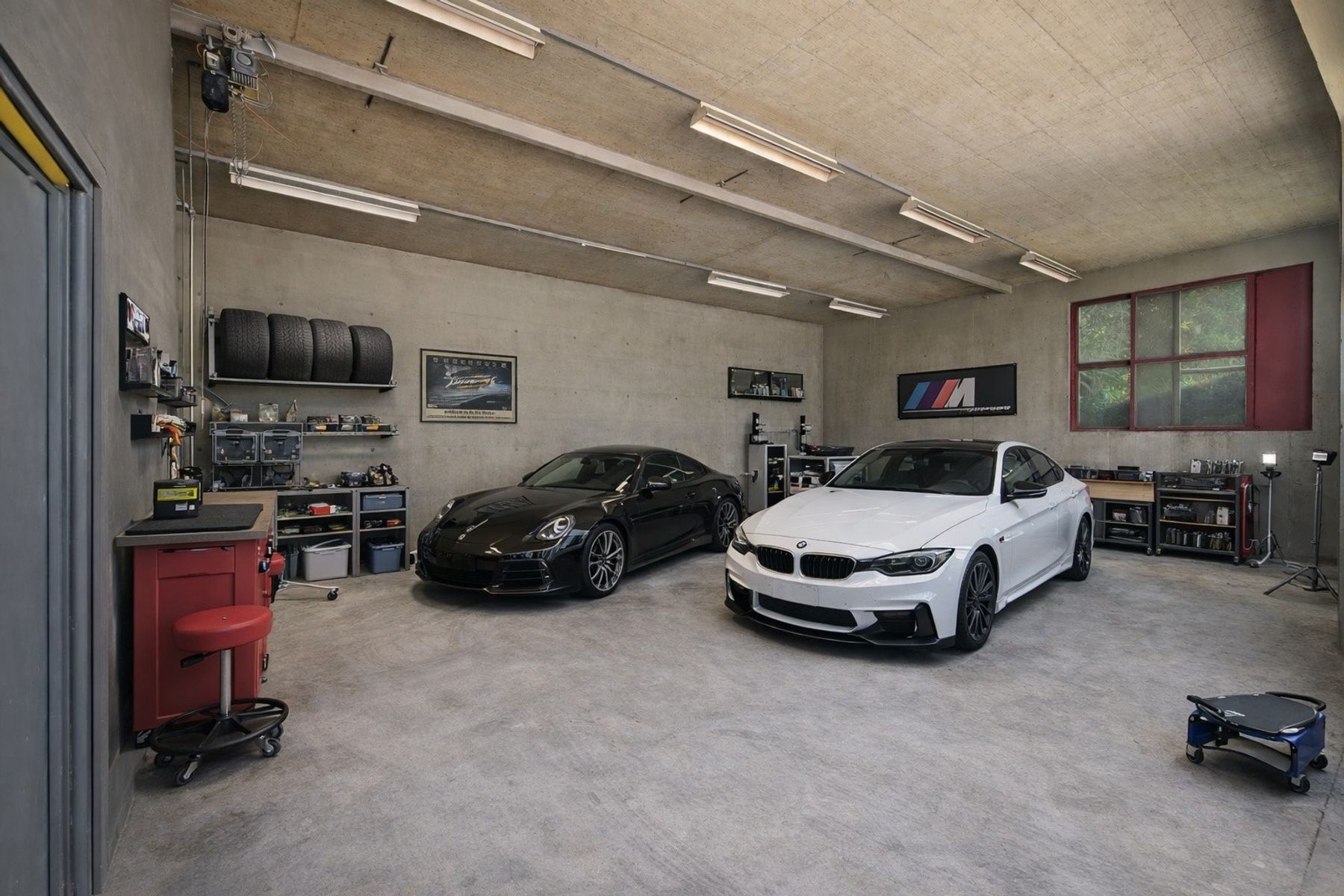  Large property with garages and workshops 10 minutes from Sion - 物件實景
