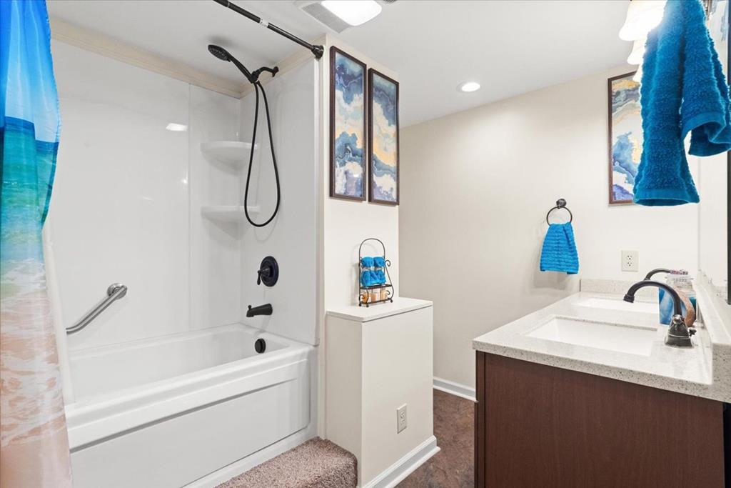 Cohutta, Georgia, 30710, United States, 3 Bedrooms Bedrooms, ,4 BathroomsBathrooms,Residential,For Sale,1998890