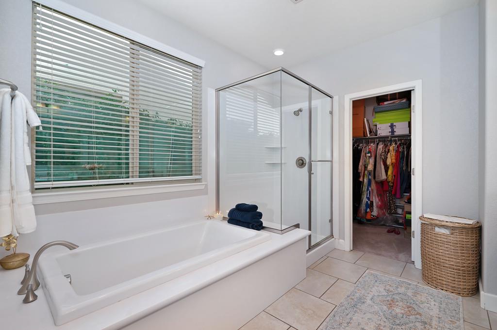 Woodland, California, 95776, United States, 3 Bedrooms Bedrooms, ,2 BathroomsBathrooms,Residential,For Sale,1989380