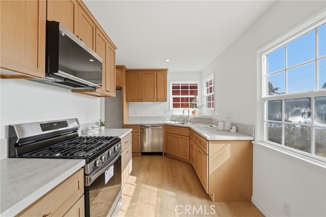 Gardena, California, 90249, United States, 3 Bedrooms Bedrooms, ,2 BathroomsBathrooms,Residential,For Sale,1987394