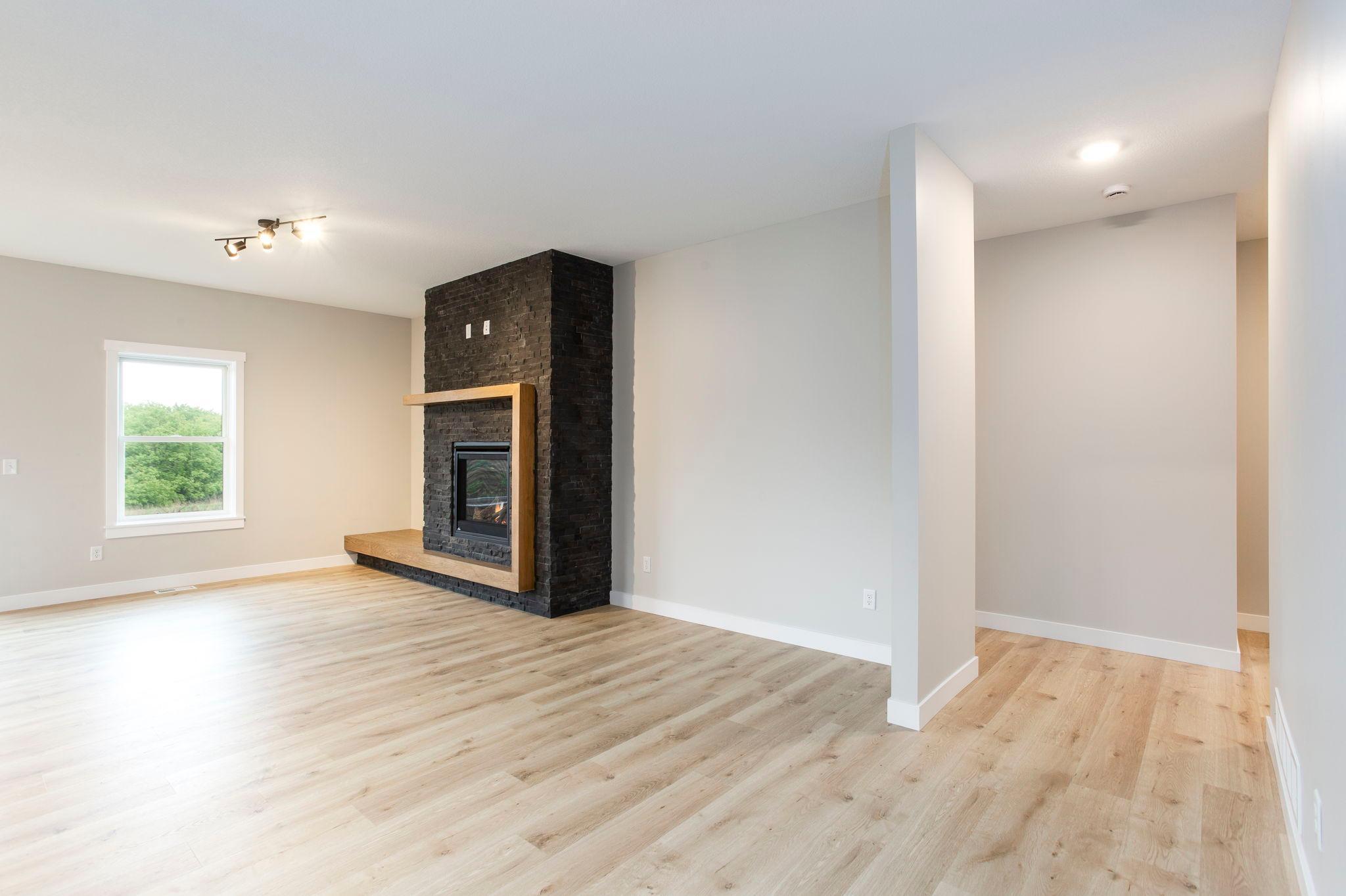 New Richmond, Wisconsin, 54017, United States, 3 Bedrooms Bedrooms, ,2 BathroomsBathrooms,Residential,For Sale,1903402
