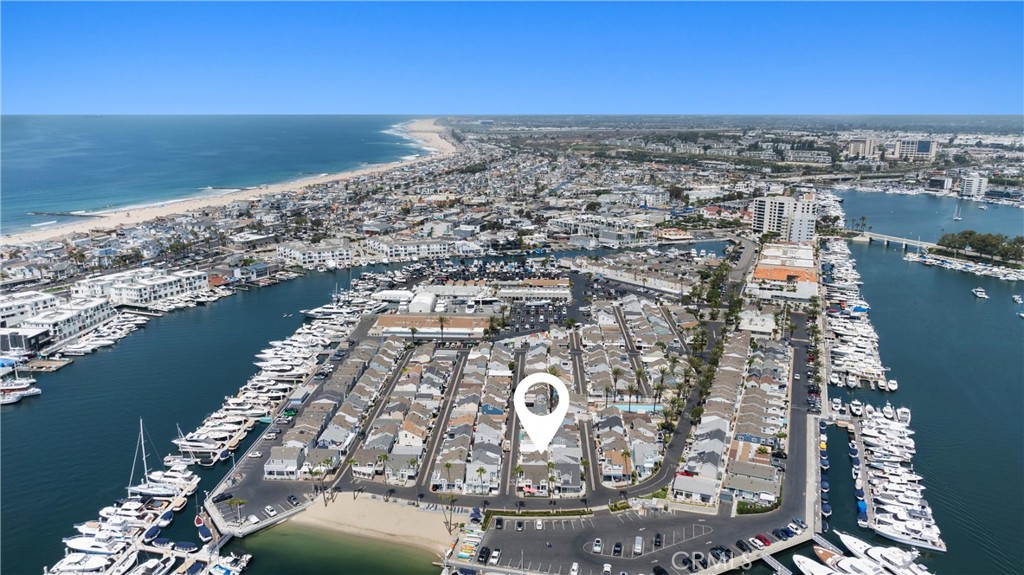 Newport Beach, California, 92663, United States, 2 Bedrooms Bedrooms, ,2 BathroomsBathrooms,Residential,For Sale,1917614