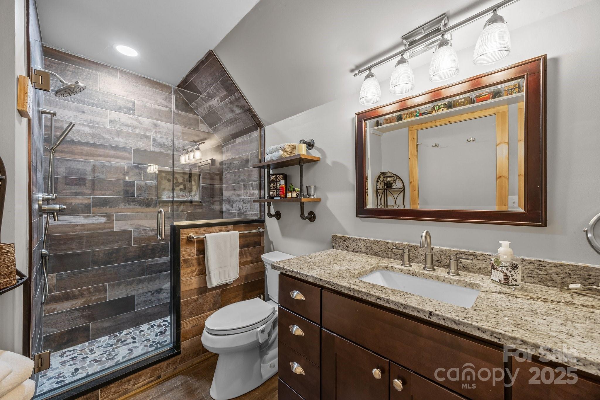 Waynesville, North Carolina, 28785, United States, 3 Bedrooms Bedrooms, ,2 BathroomsBathrooms,Residential,For Sale,1793601