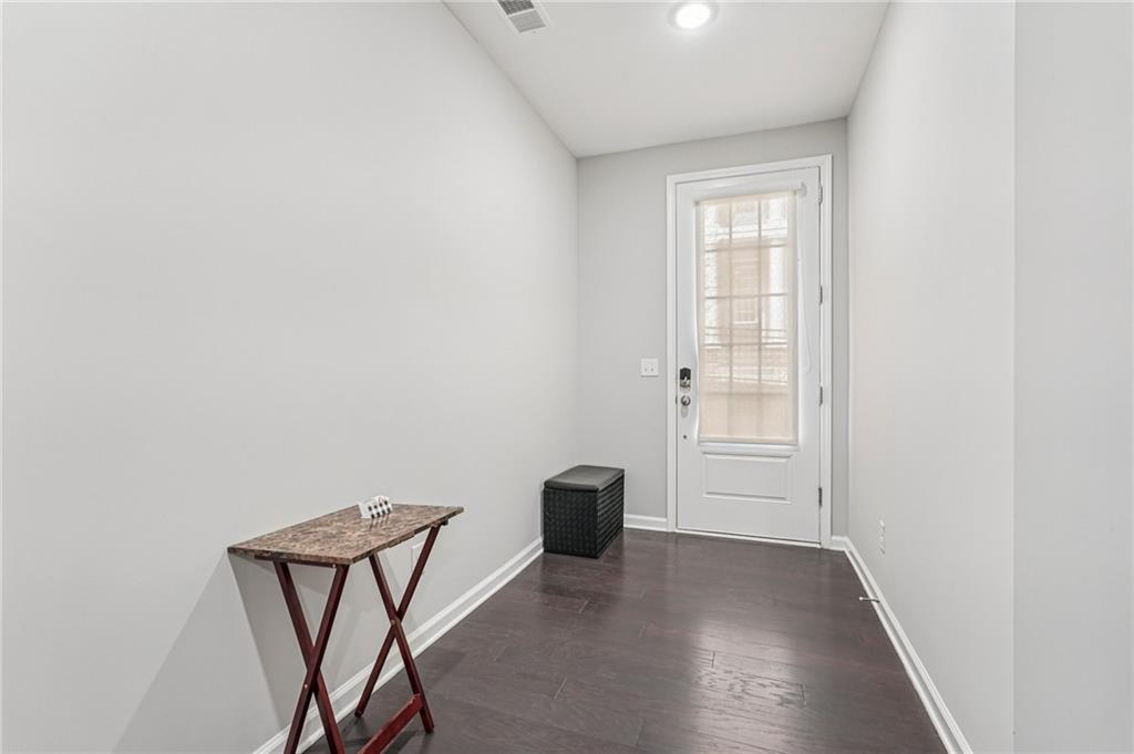 Alpharetta, Georgia, 30005, United States, 4 Bedrooms Bedrooms, ,4 BathroomsBathrooms,Residential,For Sale,2033042
