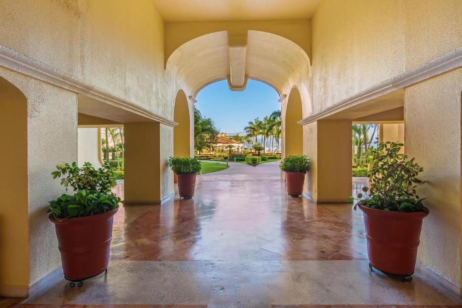 Paseo de la Marina, Puerto Vallarta, Jalisco, 48335, Mexico, 3 Bedrooms Bedrooms, ,3 BathroomsBathrooms,Residential,For Sale,Paseo de la Marina,1620972