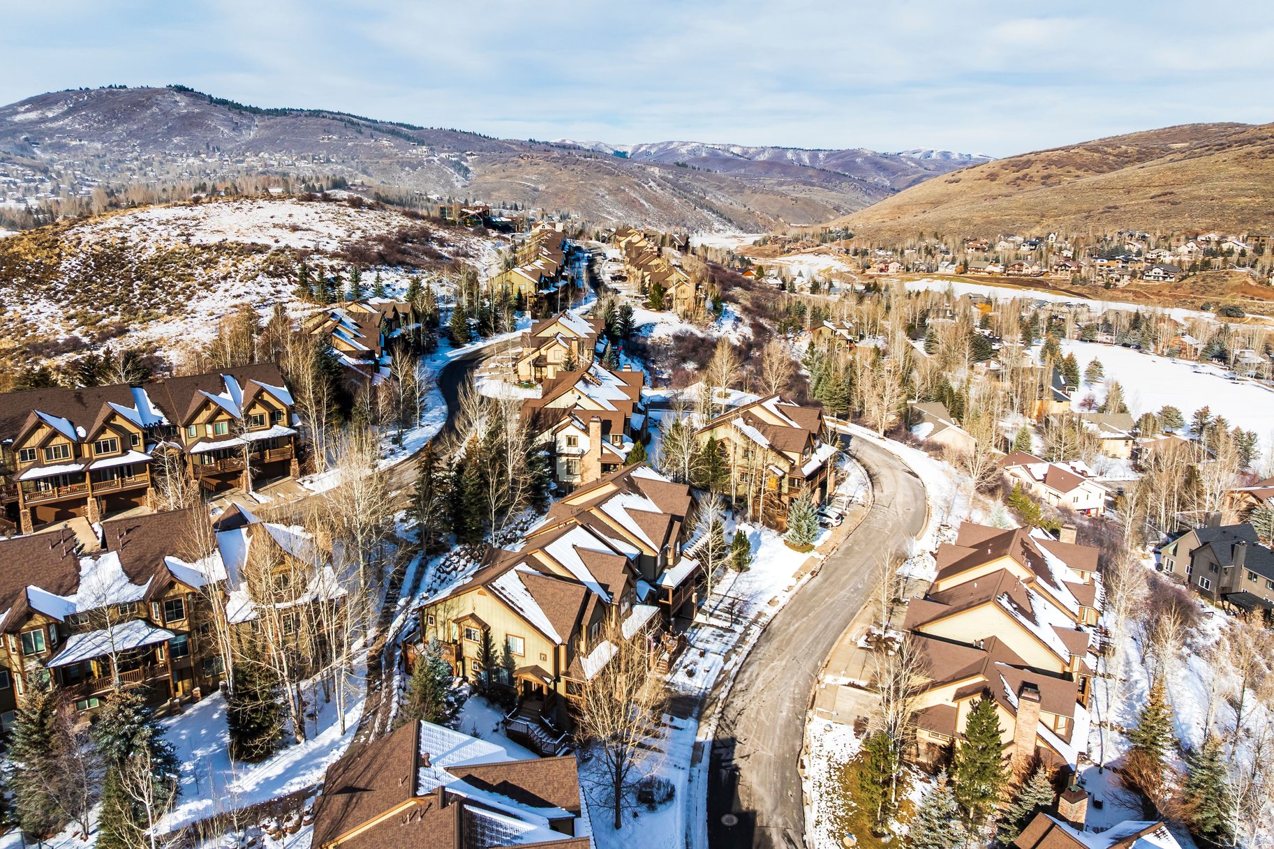  Modern Design Meets Alpine Charm in Jeremy Ranch - 物件實景