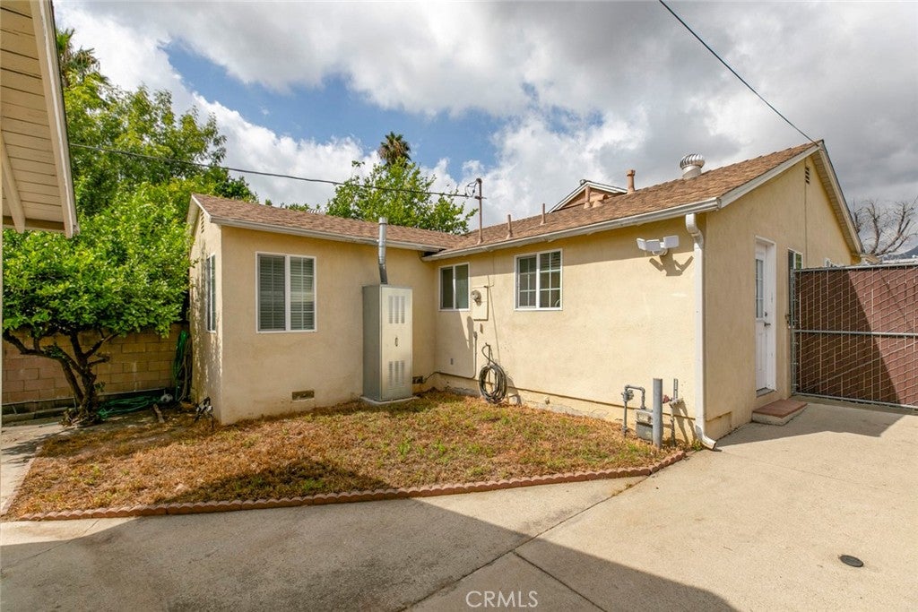 Sylmar, California, 91342, United States, 2 Bedrooms Bedrooms, ,1 BathroomBathrooms,Residential,For Sale,1960749