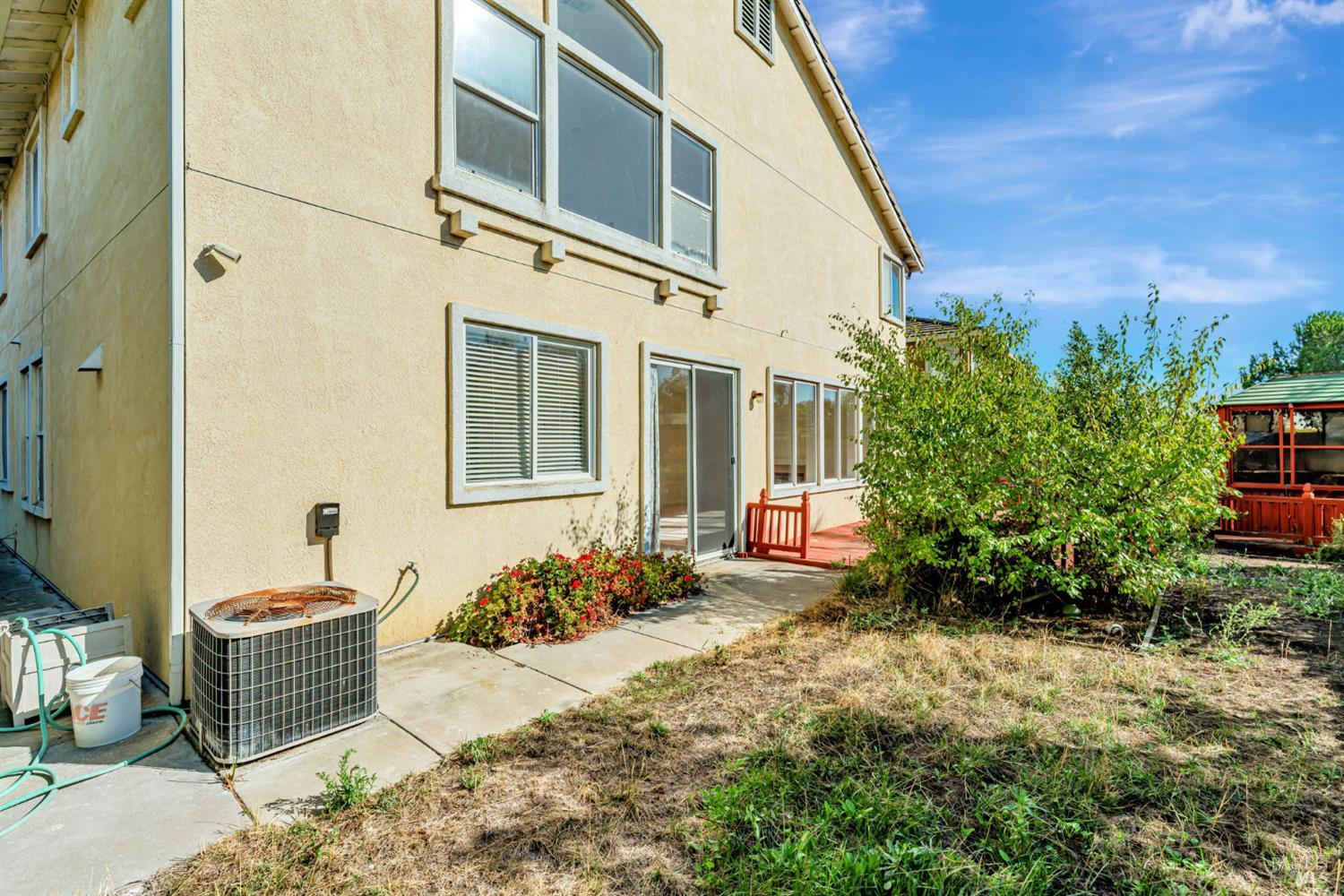 Vallejo, California, 94591, United States, 5 Bedrooms Bedrooms, ,4 BathroomsBathrooms,Residential,For Sale,1985746