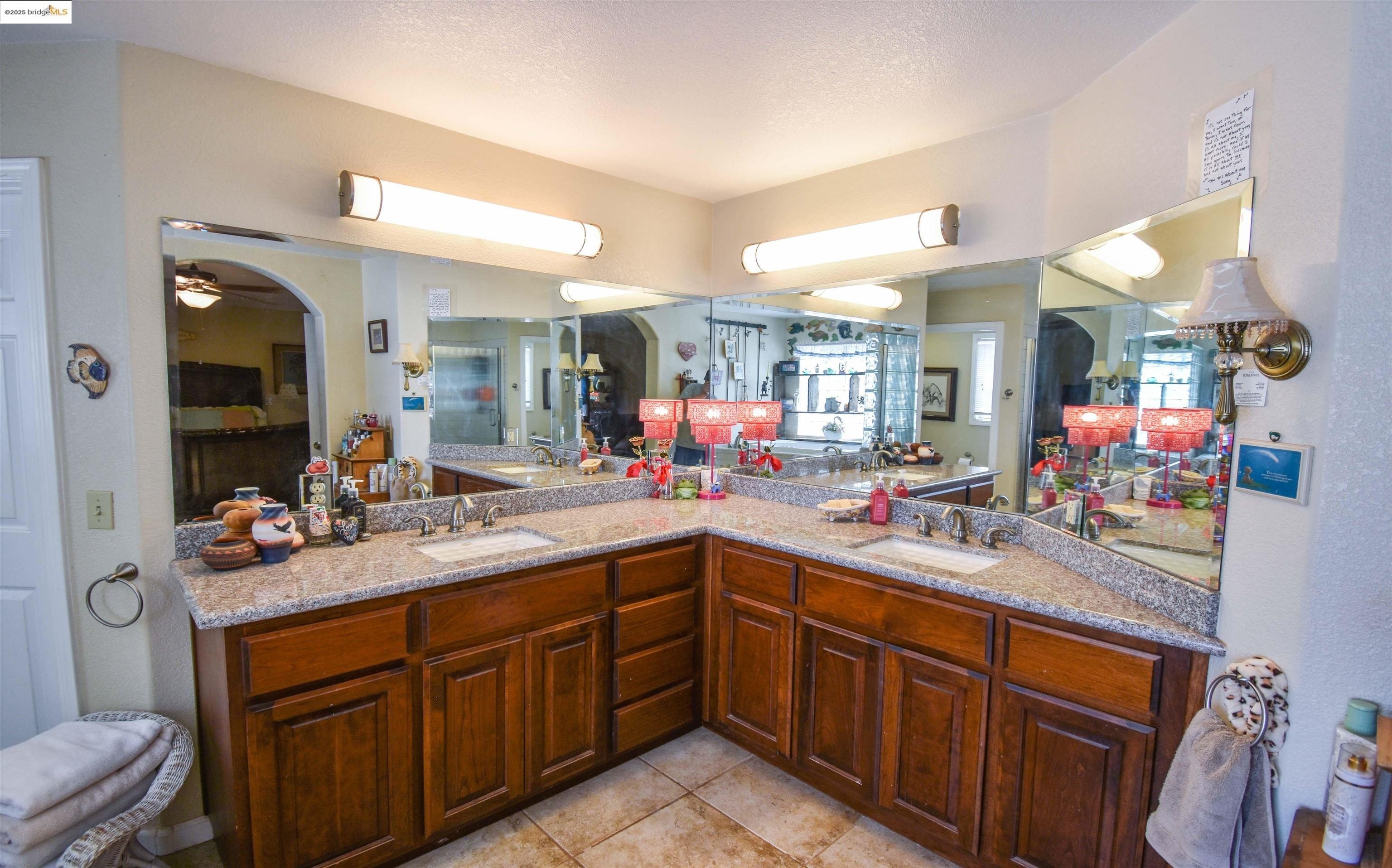 Jamestown, California, 95327, United States, 3 Bedrooms Bedrooms, ,2 BathroomsBathrooms,Residential,For Sale,1828112