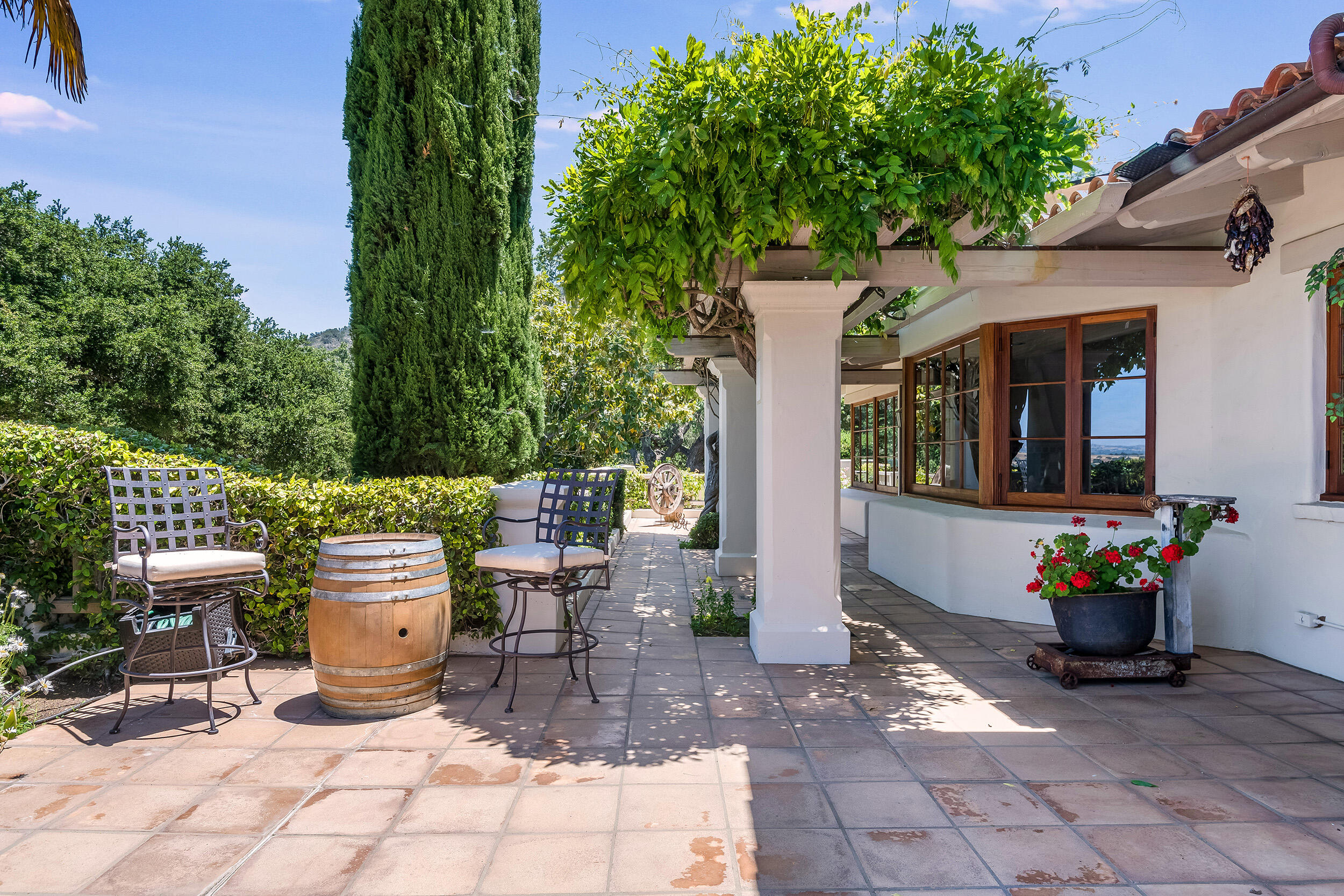 Santa Ynez, California, 93460, United States, 3 Bedrooms Bedrooms, ,6 BathroomsBathrooms,Residential,For Sale,1709883