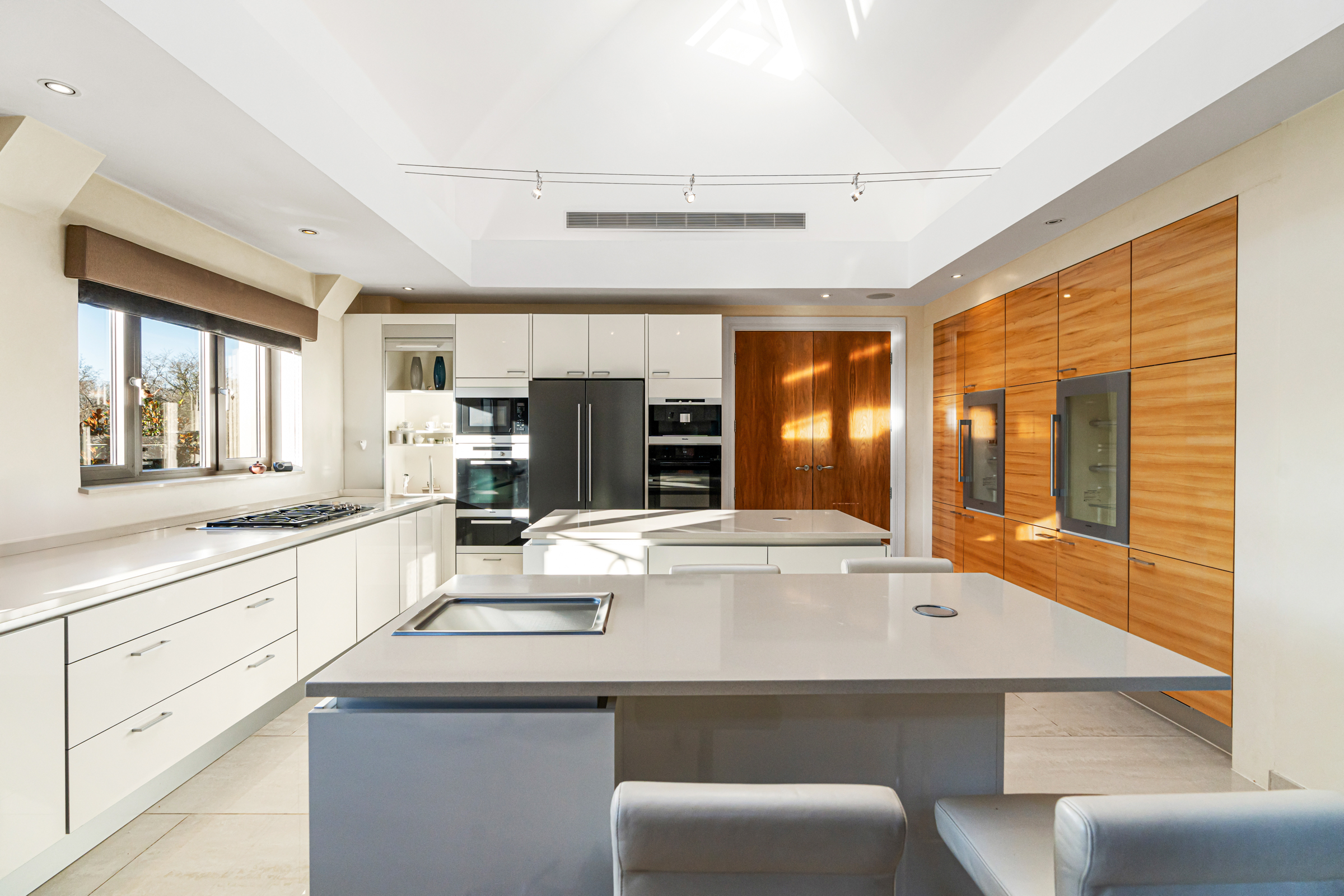  Exceptional penthouse with sweeping views in Bishop’s Avenue - 物件實景