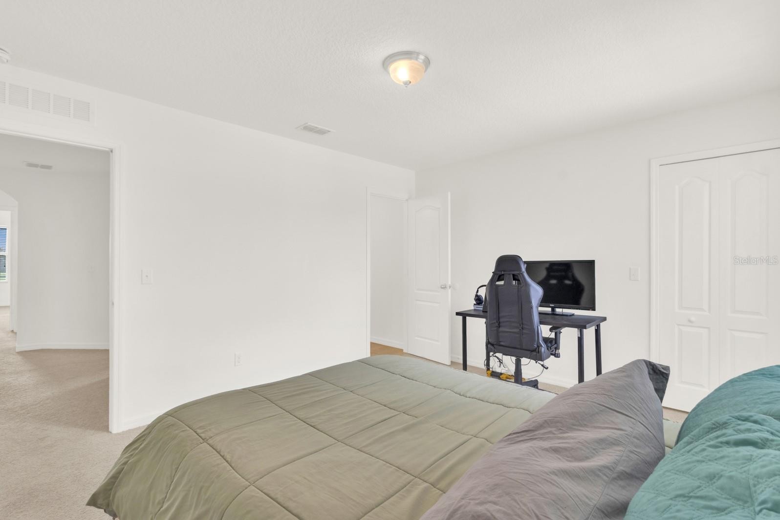 ORLANDO, Florida, 32824, United States, 4 Bedrooms Bedrooms, ,3 BathroomsBathrooms,Residential,For Sale,1879509