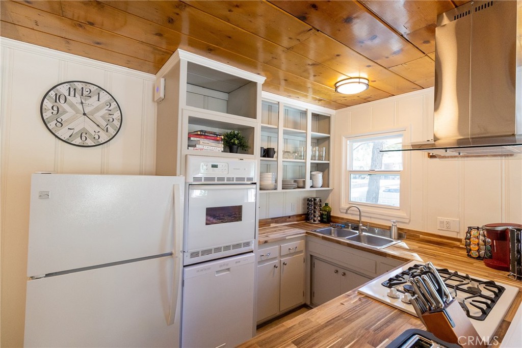 455 Crane Drive, Big Bear Lake, California, 92315, United States, 3 Bedrooms Bedrooms, ,2 BathroomsBathrooms,Residential,For Sale,455 Crane Drive,1451100