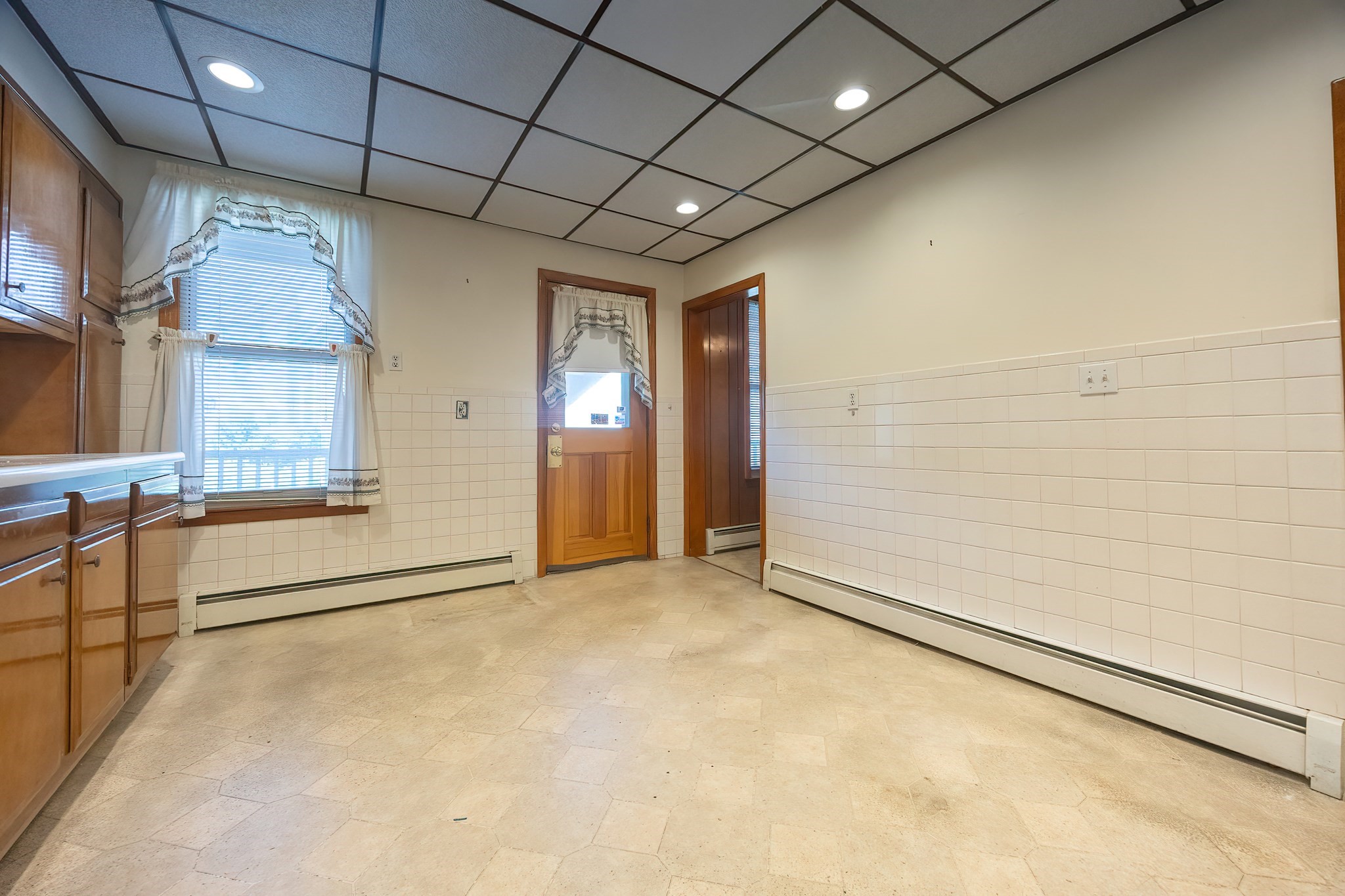 East Boston, Massachusetts, 02128, United States, 3 Bedrooms Bedrooms, ,3 BathroomsBathrooms,Residential,For Sale,1910714